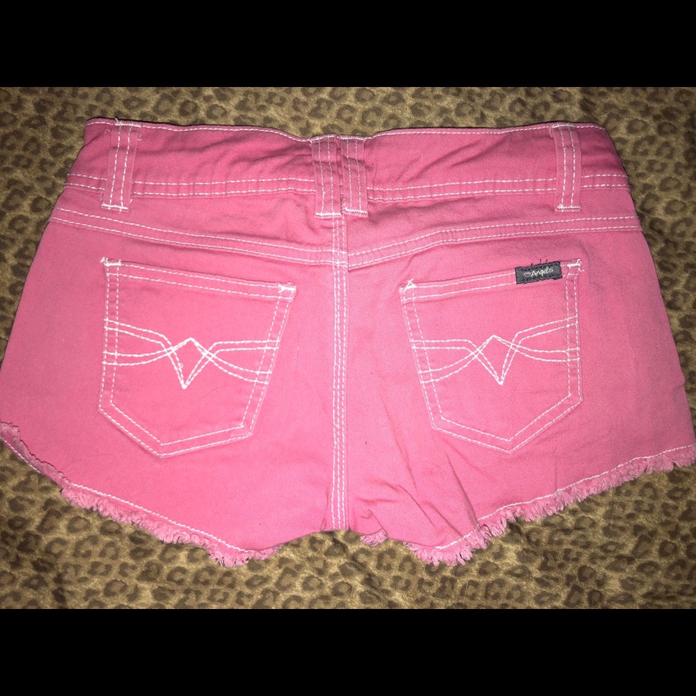 Shorts - Picture 5 of 5